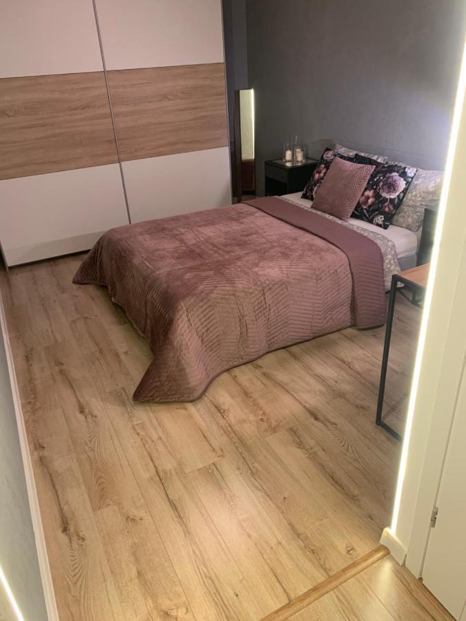 Moderno Apartament Краков Экстерьер фото