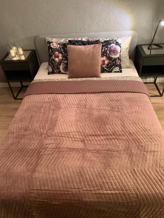 Moderno Apartament Краков Экстерьер фото