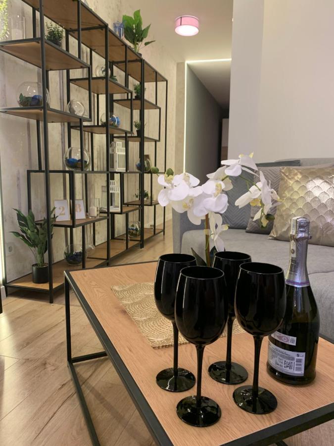 Moderno Apartament Краков Экстерьер фото